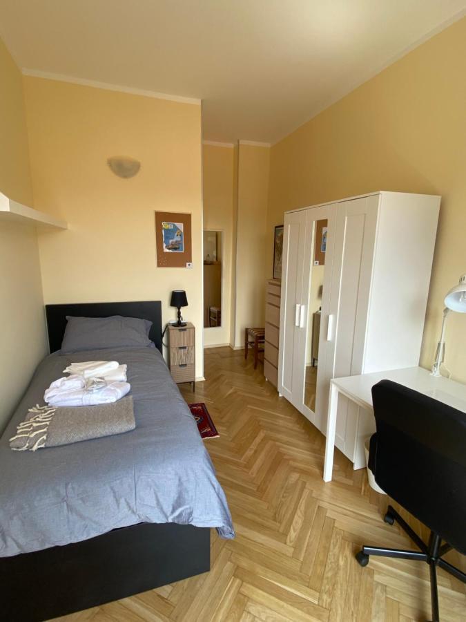 Отель Ghirardiresidenze Турин Экстерьер фото